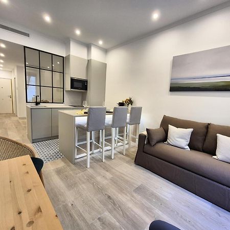 Apartamentos Plaza De Espana Madryt Zewnętrze zdjęcie