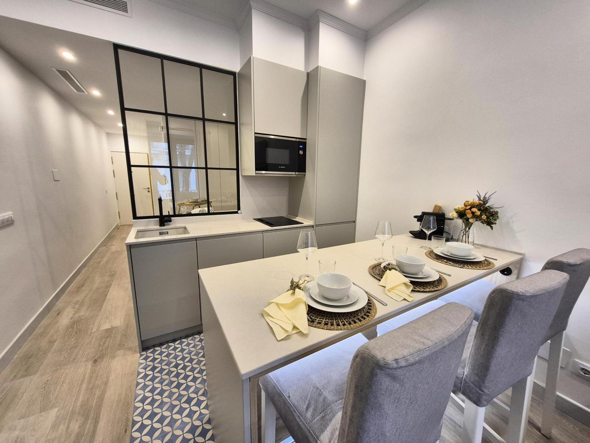 Apartamentos Plaza De Espana Madryt Zewnętrze zdjęcie