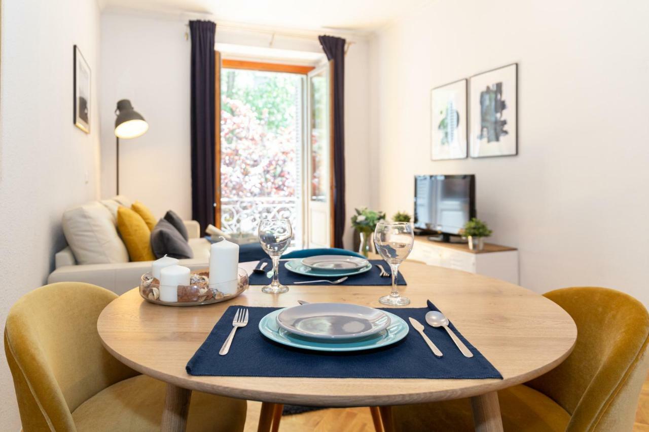 Apartamentos Plaza De Espana Madryt Zewnętrze zdjęcie