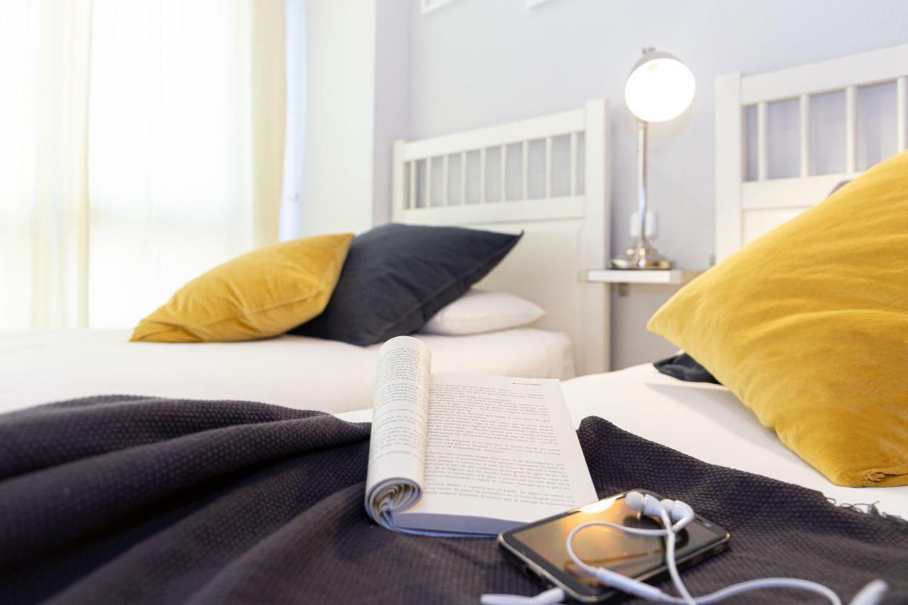 Apartamentos Plaza De Espana Madryt Zewnętrze zdjęcie
