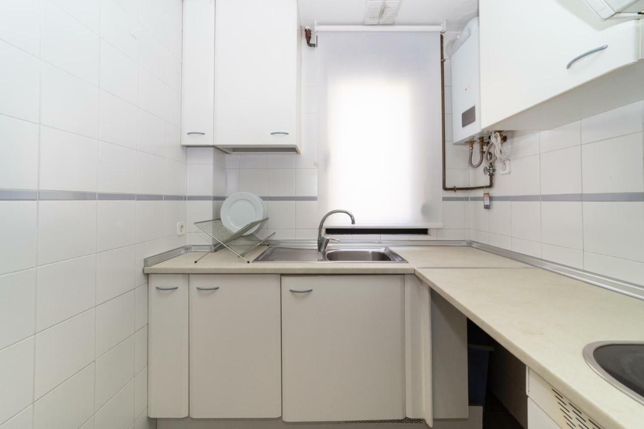 Apartamentos Plaza De Espana Madryt Zewnętrze zdjęcie