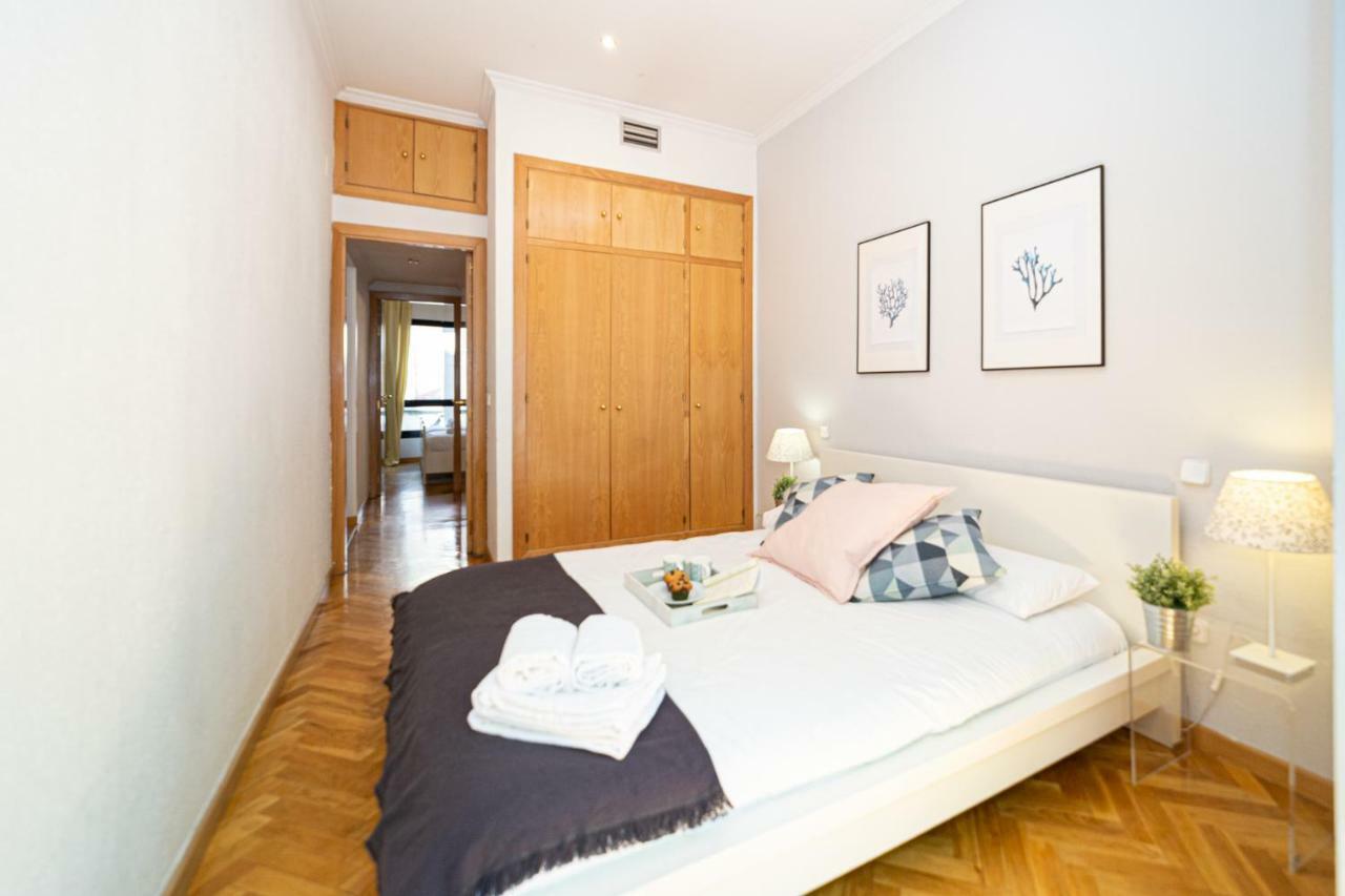 Apartamentos Plaza De Espana Madryt Zewnętrze zdjęcie